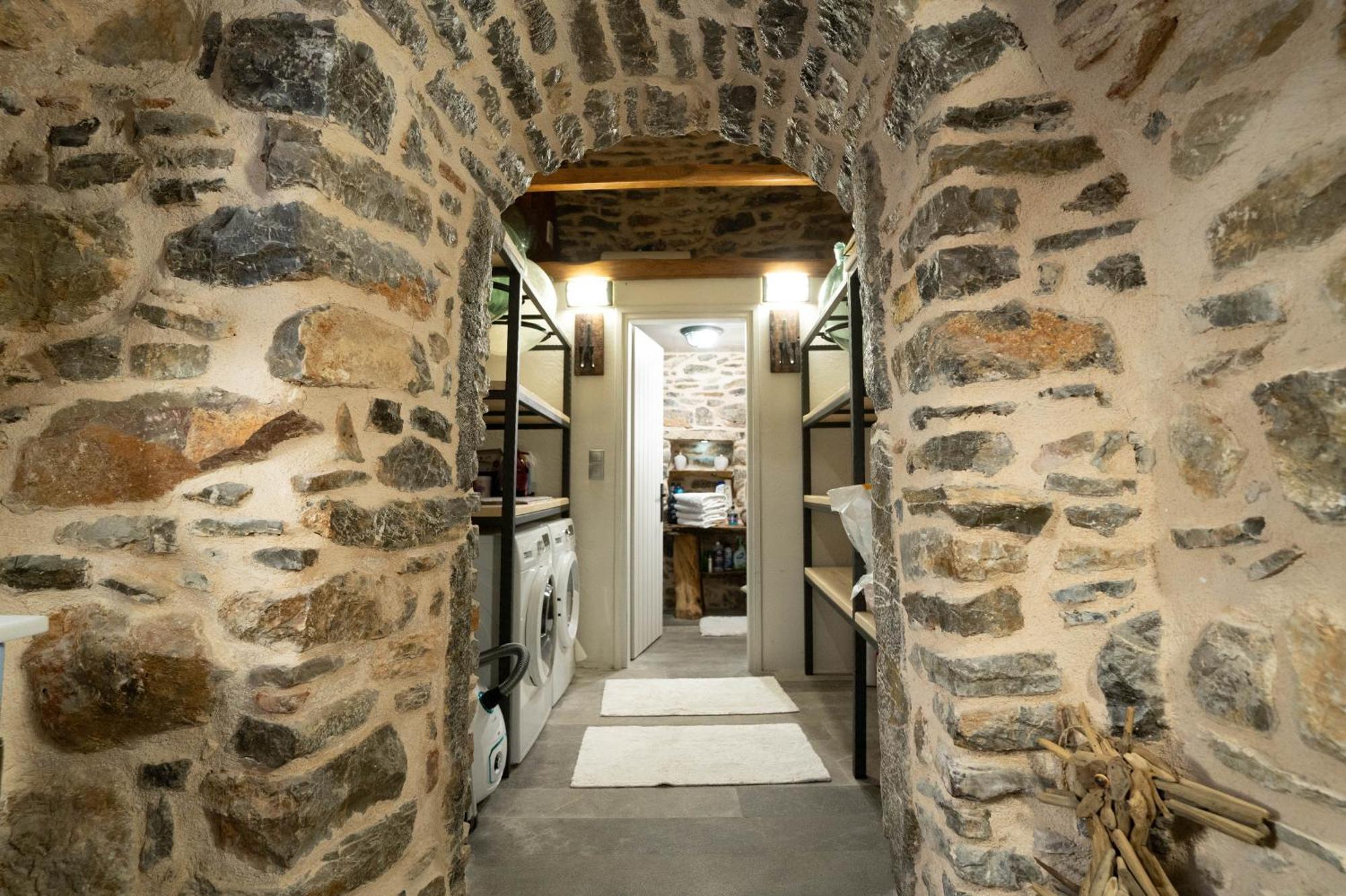 Byzantine Home In The Castle Mesta Exterior photo